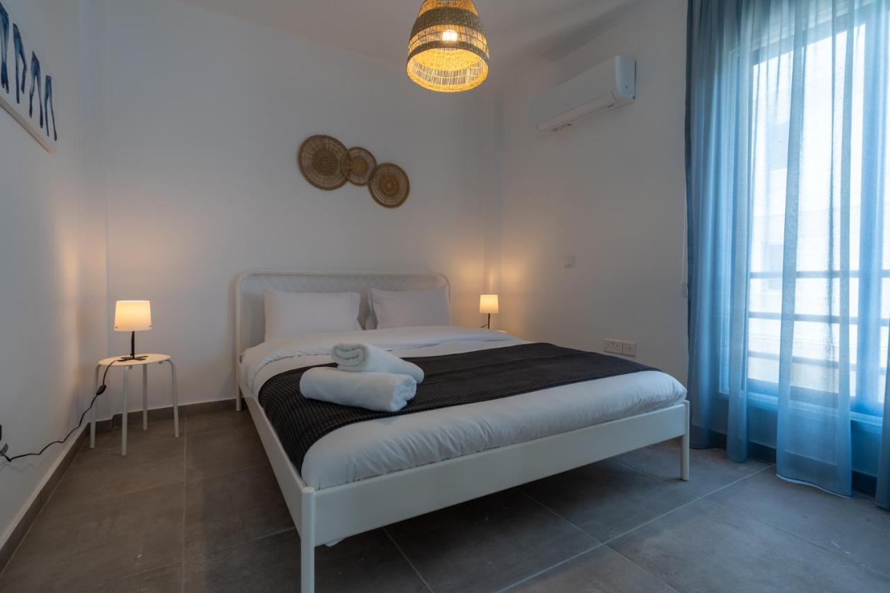 Odyssey - Captivating 2-Bedroom Retreat In Larnaca Exterior photo